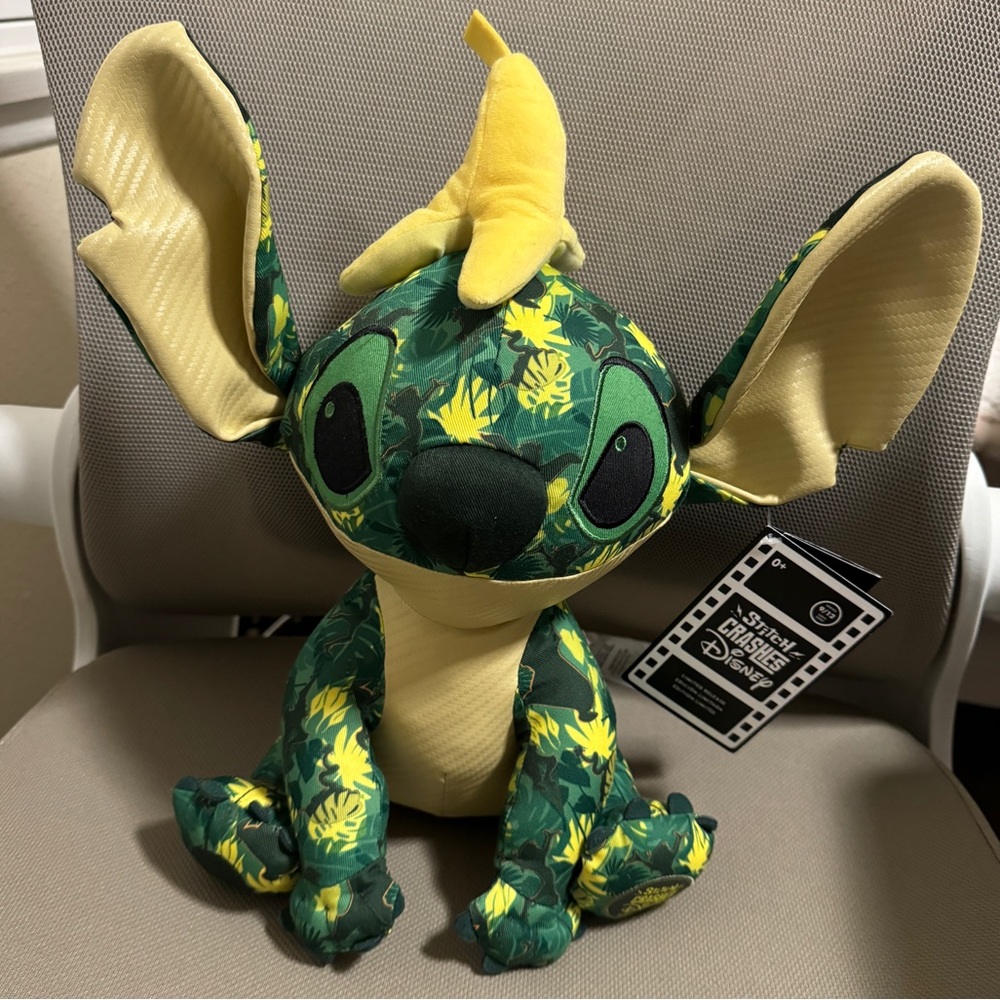 2021 Stitch Crashes Disney - The Jungle Book Limited Release Plush - NWT